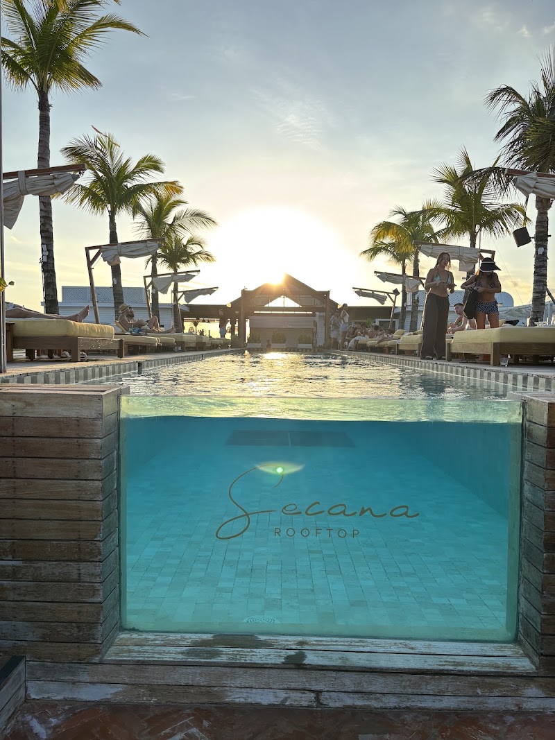 Secana Rooftop - Secana Rooftop Jl. Pemelisan Agung Jl. Pantai Berawa, Canggu, Kec. Kuta Utara, Tibubeneng, Berawa, Kabupaten Badung, Bali 80361, Indonesia