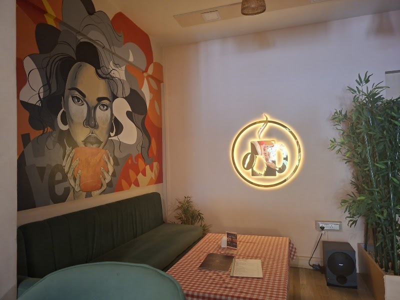 D'aromas Coffee - D'aromas Coffee 004, Girnar Galaxy, near Uncle Kitchen, Malad, Orlem, Kanchpada, Malad West, Mumbai, Maharashtra 400064, India