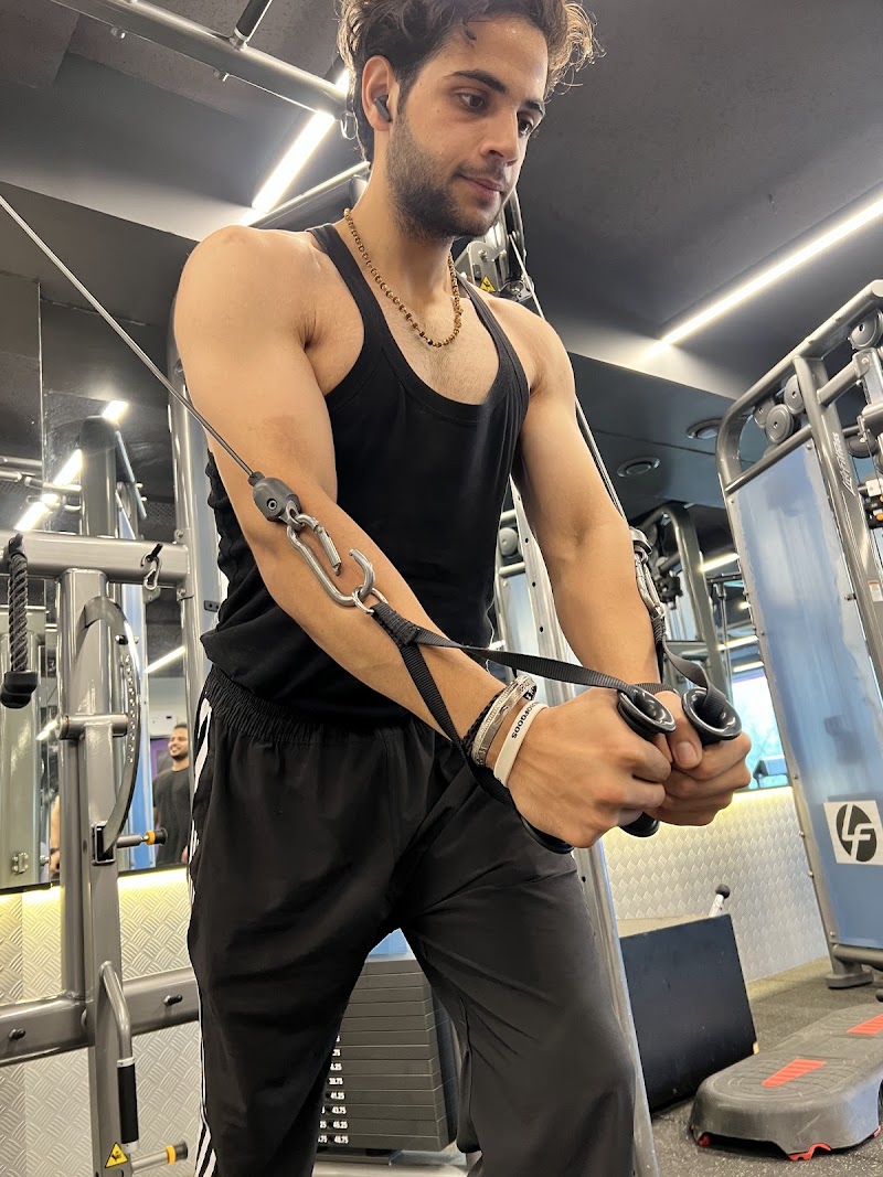 Anytime Fitness - Anytime Fitness, Maharana Pratap Enclave, A-3, Rani Bagh Rd, near Axis Bank, Maharana Partap Enclave, Pitampura, Delhi, 110034, India