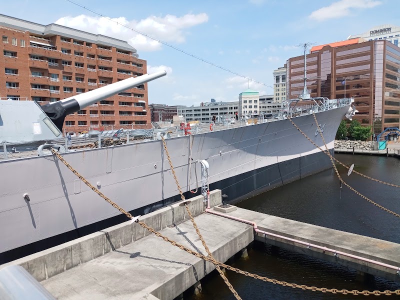 Hampton Roads Naval Museum - Hampton Roads Naval Museum 1 Waterside Dr Ste 248, Norfolk, VA 23510, USA