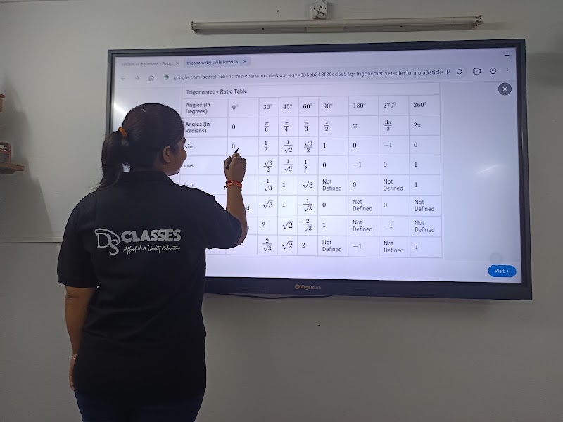 DS CLASSES - DS CLASSES, Shop No-327, Zonal Market, Sector 10, Bhilai, Chhattisgarh 490006, India