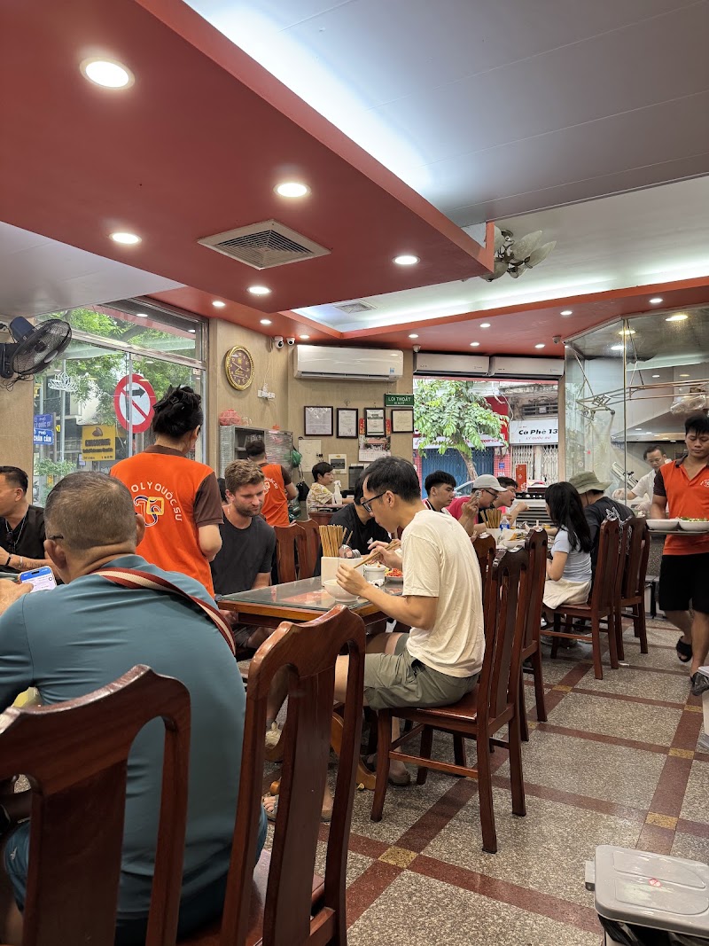 Pho 10 Ly Quoc Su - Pho 10 Ly Quoc Su, 10 P. Lý Quốc Sư, Hoàn Kiếm, Hà Nội, Vietnam