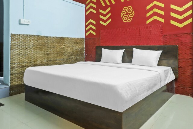 SPOT ON Hotel Royal Palms - SPOT ON Hotel Royal Palms 4th floor, Shiv Hari Tower, Chowk, Ashok Nagar, Sarkanda, Bilaspur, Chhattisgarh 495006, India