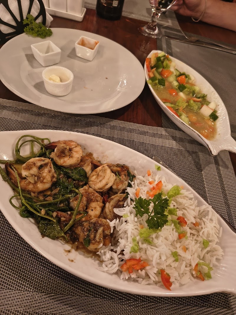 The Flavors Restaurant - The Flavors Restaurant Tissamaharama - Kataragama Rd, Tissamaharama 82600, Sri Lanka