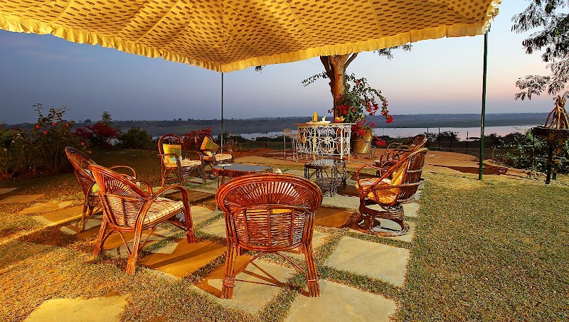 Bhadrawati Safari Lodge Ranthambore - Bhadrawati Safari Lodge Ranthambore, Ranthambore Road, Village Sewati Khurd Post Office Daulatpura Tehsil Khandar, Ranthambore Cir, Sawai Madhopur, Sewti Khurd, Rajasthan 322001, India