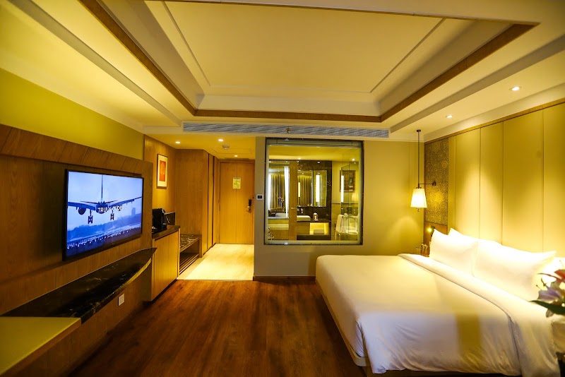 Radisson Hotel Bhopal - Radisson Hotel Bhopal E-8, Gulmohar Main Rd, opposite Savoy Complex, Bawadiya Kalan, Gulmohar Colony, Bhopal, Madhya Pradesh 462039, India