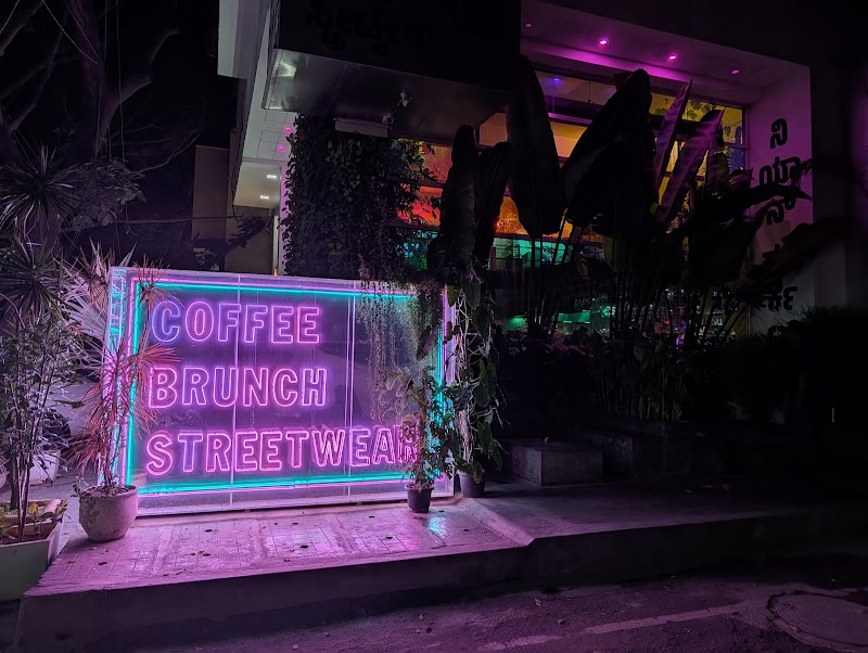 Neon Market - Neon Market 3798, 7th Main Rd, Motappapalya, Indiranagar, Bengaluru, Karnataka 560008, India