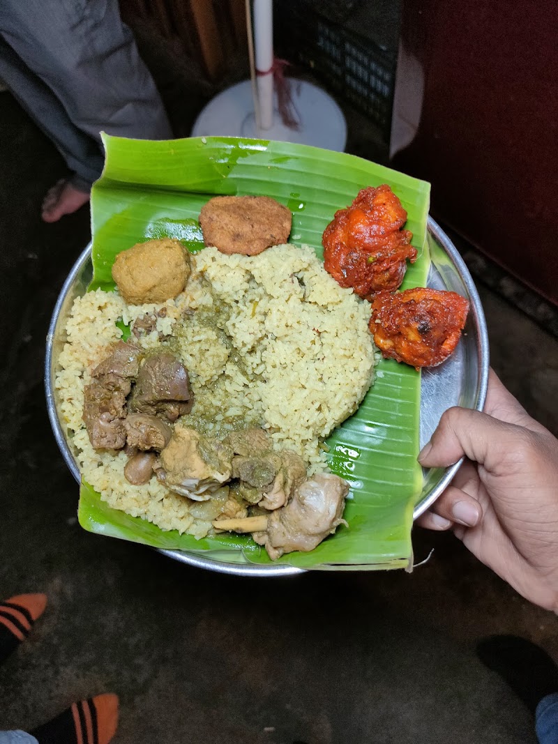 Shree kabbalamma Biryani Center - Shree kabbalamma Biryani Center XHCJ+4CJ, Annadanappa Ln, Ballapurpet, Nagarathpete, Bengaluru, Karnataka 560002, India