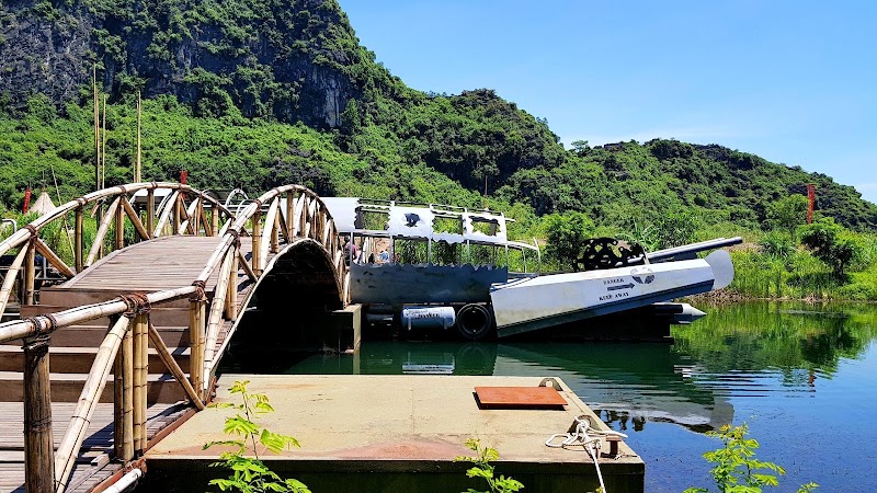 Phim Trường Kong Skull Island Ninh Bình - Phim Trường Kong Skull Island Ninh Bình, Tràng An, Hoa Lư, Ninh Bình, Vietnam