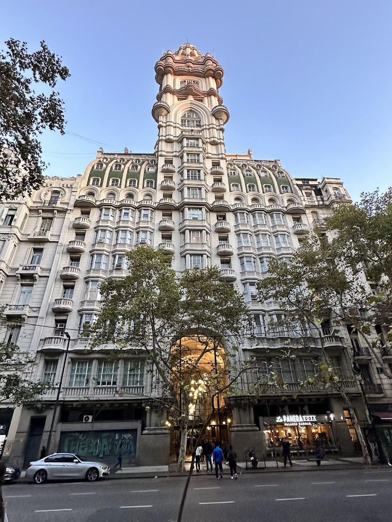 Palacio Barolo - Palacio Barolo, Av. de Mayo 1370, C1085 Cdad. Autónoma de Buenos Aires, Argentina