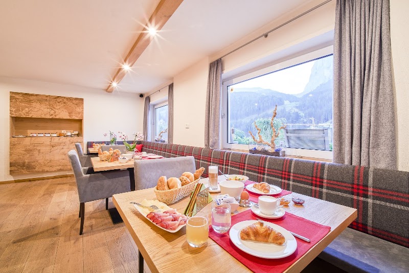 Kedul Lodge - Kedul Lodge Str. Val, 65, 39047 Santa Cristina Valgardena BZ, Italy