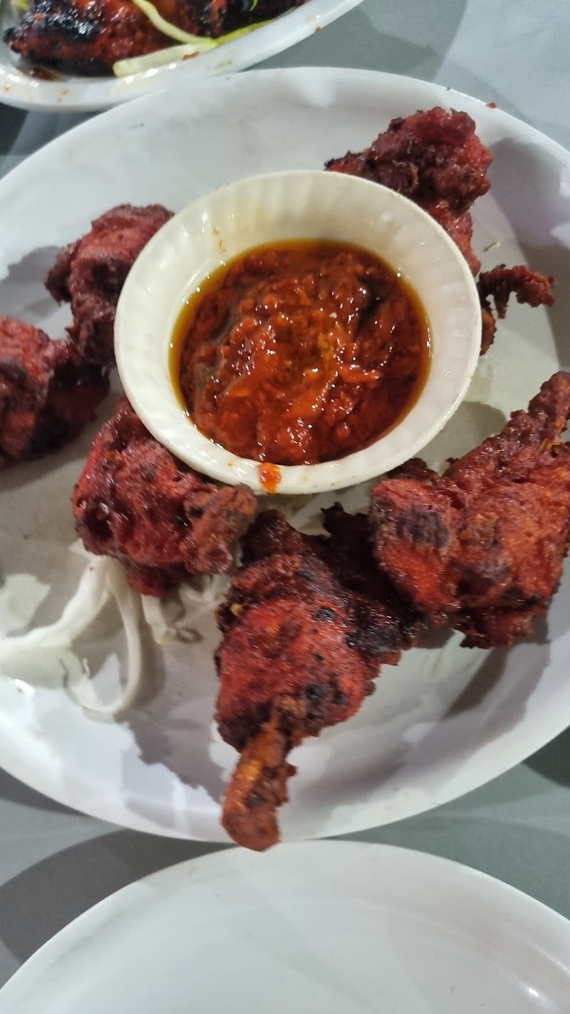 Mustak Tawa Fry - Mustak Tawa Fry, Faruki Chicken Center Nr. makhdum pura masjid, Sarbatiya Talav, Charpul-Lunsikui Rd, Charpul, Lunsikui, Navsari, Gujarat 396445, India