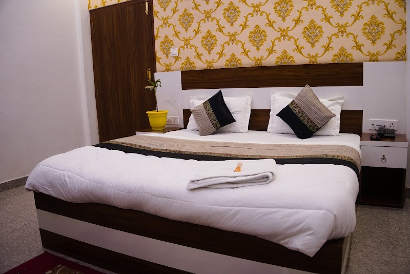 Hotel The Ramay Palace - Hotel The Ramay Palace, BSNL Office, 1/4/48 A, Asharfi Bhawan Chauraha Rd, Kandharpur, Ayodhya, Dhaam, Uttar Pradesh 224123, India
