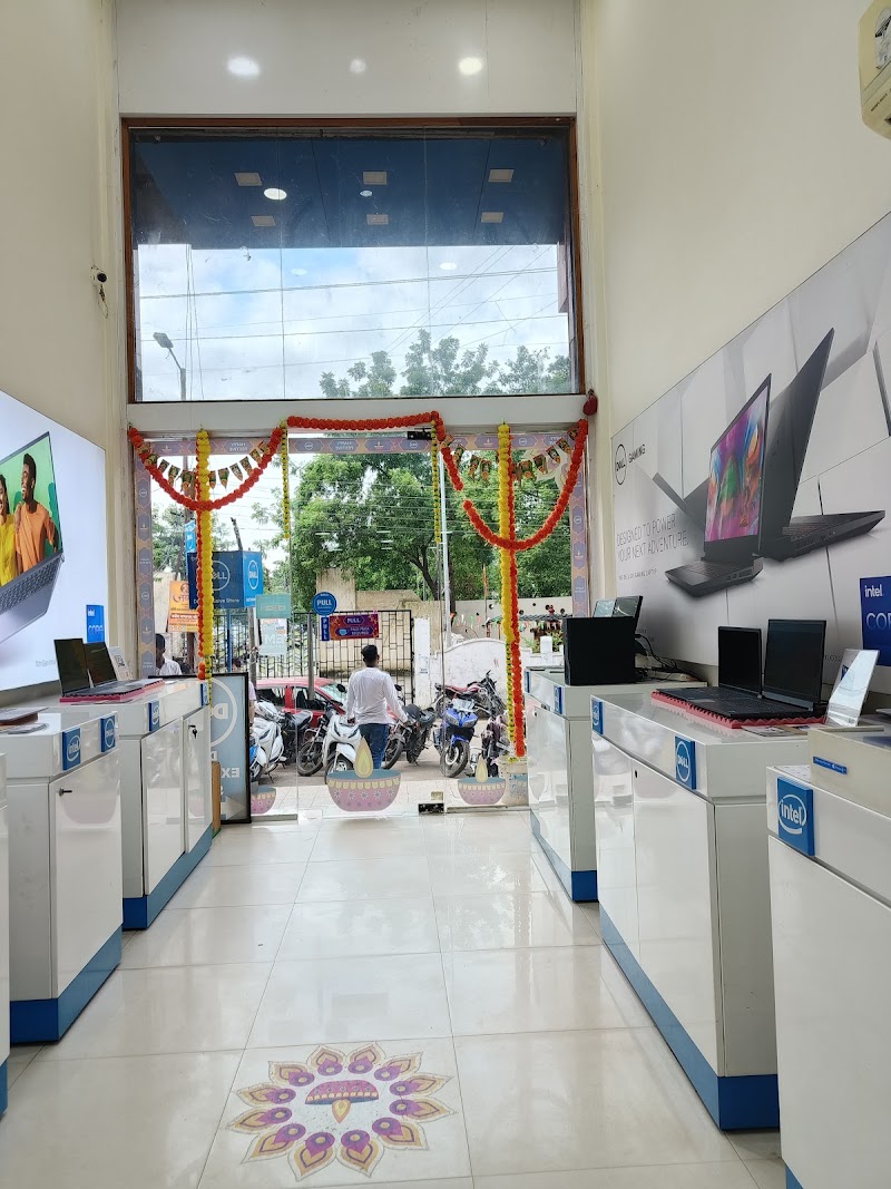 Dell Exclusive Store - Chandrapur - Dell Exclusive Store - Chandrapur, Raghuvanshi Complex, Main Rd, near Azad Bagicha, Bazar Ward, Chandrapur, Maharashtra 442402, India