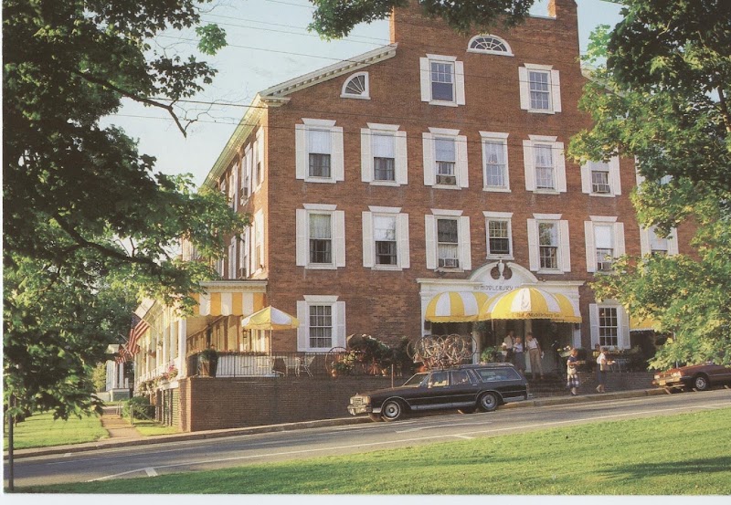 The Middlebury Inn - The Middlebury Inn, 16 Court Square, Middlebury, VT 05753, USA
