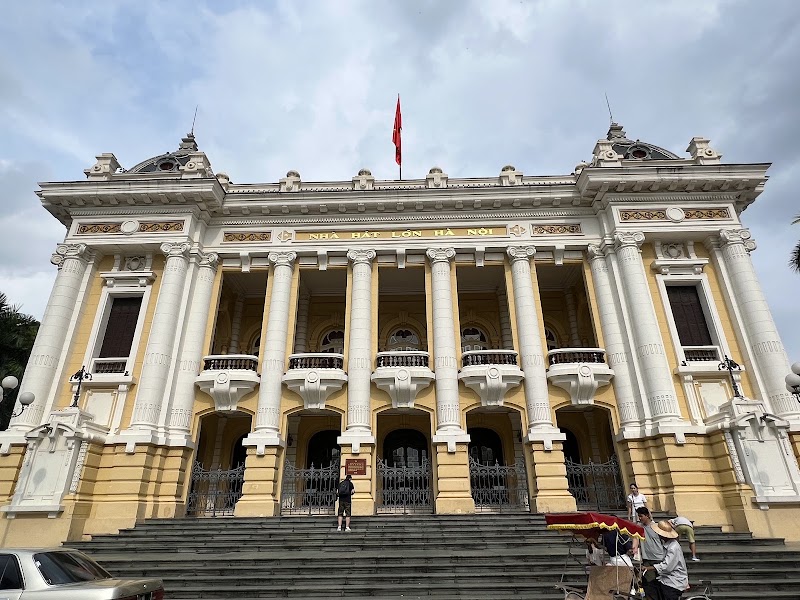 Hanoi Opera House - Hanoi Opera House 1 Tràng Tiền, Phan Chu Trinh, Hoàn Kiếm, Hà Nội, Vietnam