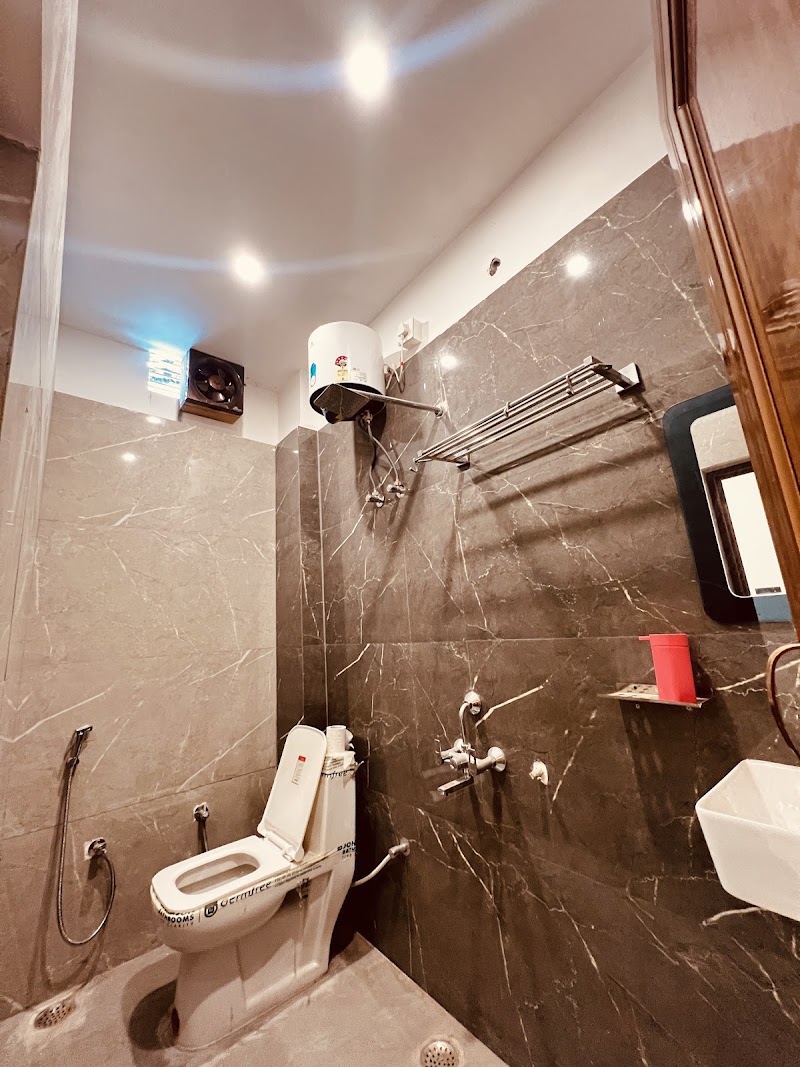 ramraz residency - ramraz residency near Prominent Public School, Tulsi Nagar, Ayodhya, Uttar Pradesh 224123, India