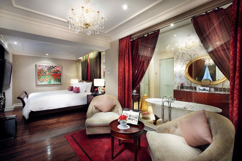 Sofitel Legend Metropole Hanoi - Sofitel Legend Metropole Hanoi 15 P. Ngô Quyền, Phường, Hoàn Kiếm, Hà Nội 100000, Vietnam