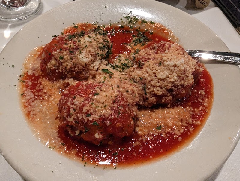 Verri's Italian Ristorante - Verri's Italian Ristorante 785 N Church St, Hendersonville, NC 28792, USA