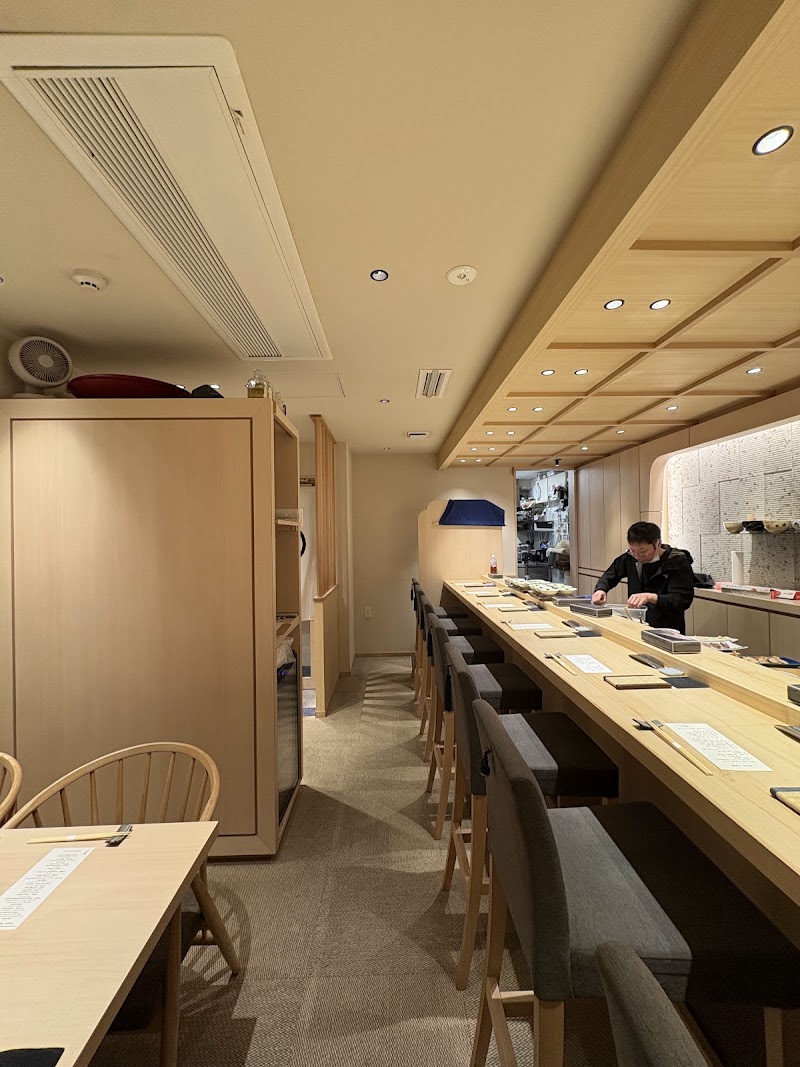 Shinjuku Sushi Hatsume