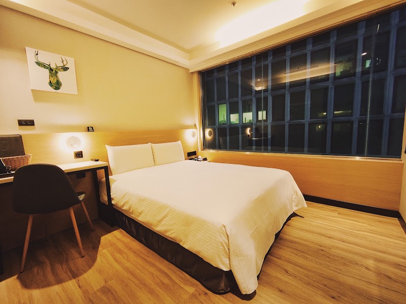 Hub Hotel Songshan Inn - Hub Hotel Songshan Inn 3樓, No. 626號, Section 4, Bade Rd, Ciyou Village, Songshan District, Taipei City, Taiwan 105