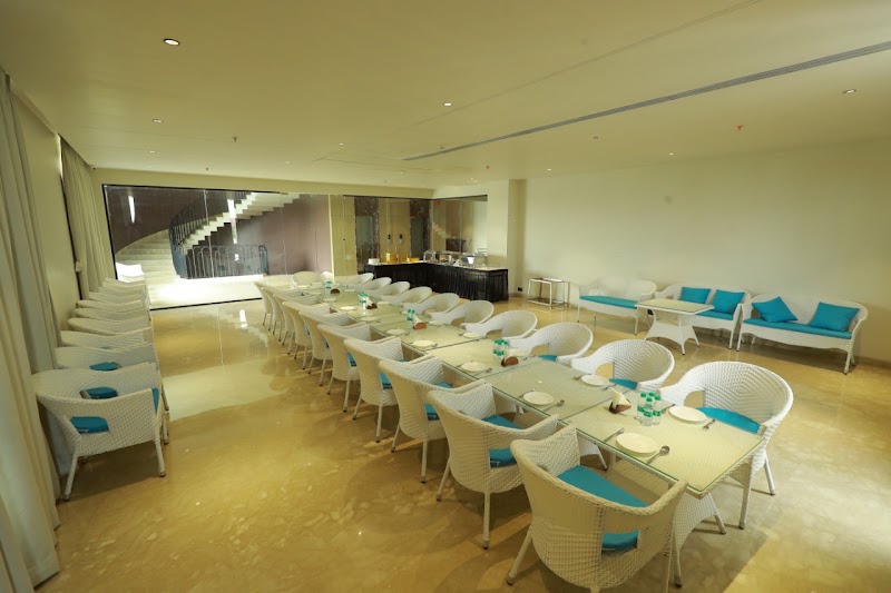 Hotel Red Diamond - Hotel Red Diamond Old Power House, Road, Torwa, Bilaspur, Chhattisgarh 495004, India