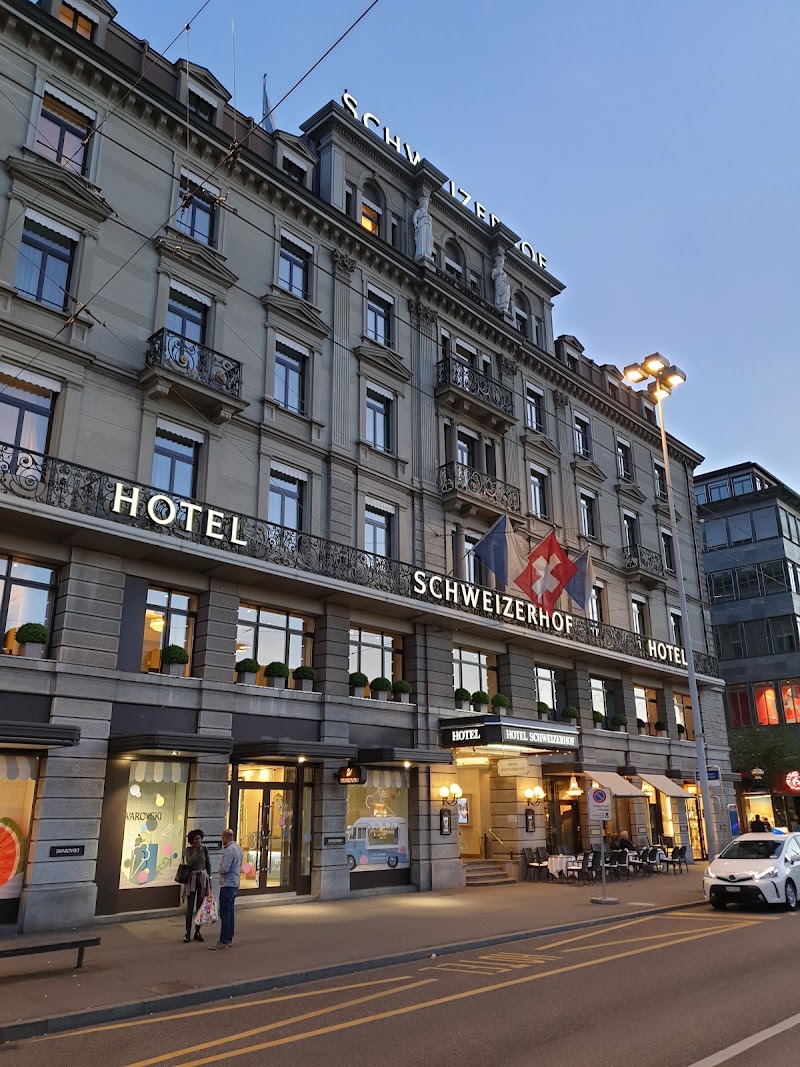 Hotel Schweizerhof Zürich - Hotel Schweizerhof Zürich Bahnhofplatz 7, 8001 Zürich, Switzerland
