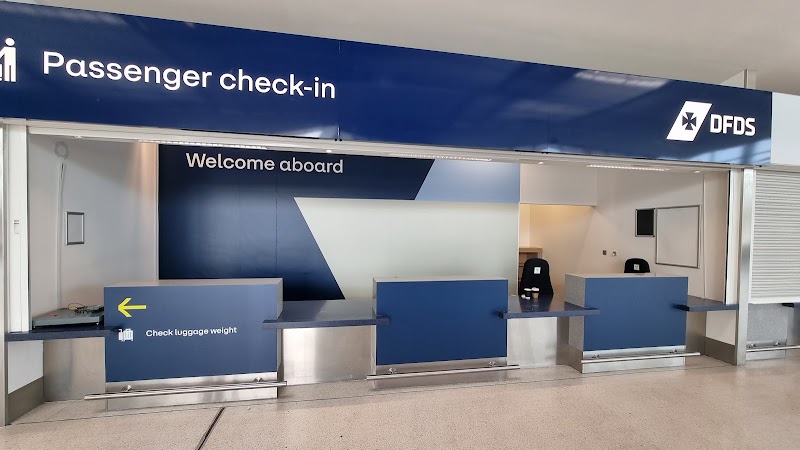 DFDS | Portsmouth - DFDS | Portsmouth Harbour Offices Continental Ferryport, George Byng Way, Portsmouth PO2 8SP, UK