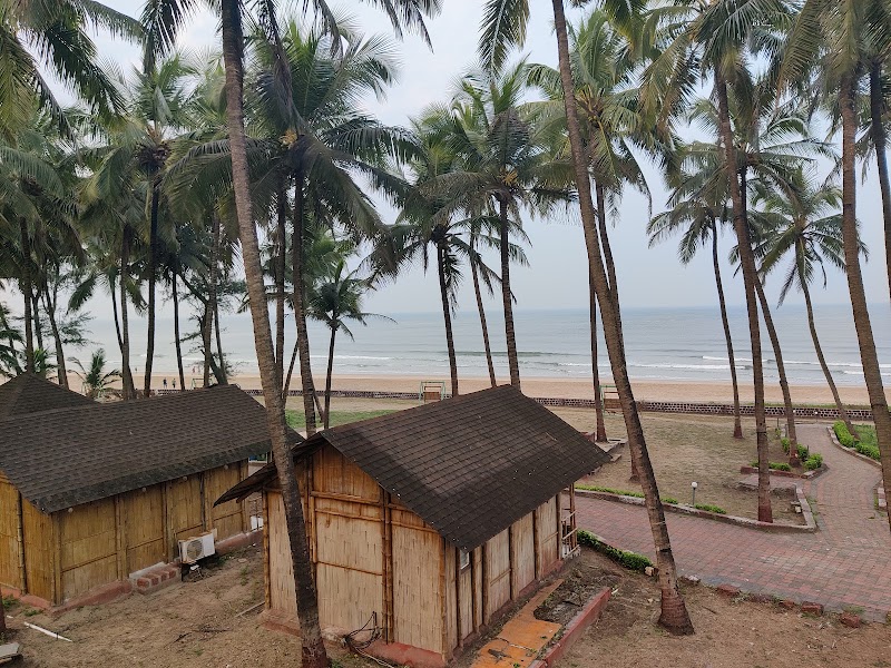 Ganpatipule Beach - Ganpatipule Beach 47W8+J5C, beach road, Ganpatipule, Maharashtra 415615, India