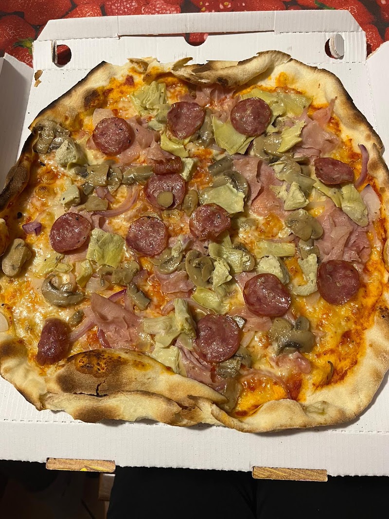 Voglia di Pizza - Voglia di Pizza, Via Voglia, 14, 46020 Magnacavallo MN, Italy