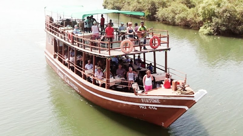 Cris Cruises & Water sports
