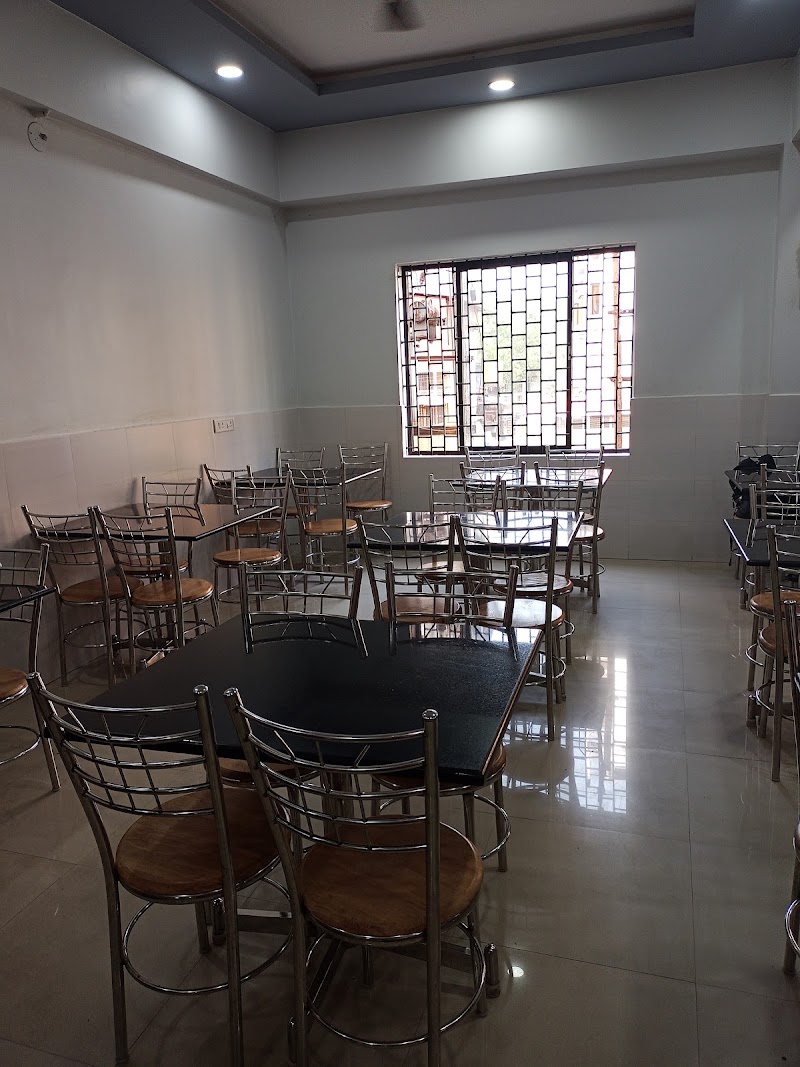 V K RESIDENCY - V K RESIDENCY 15 KSRTC NURM BUS STAND COMMERCIAL COMPLEX, near CITY BUS STAND, Thenkpete, Maruthi Veethika, Udupi, Karnataka 576101, India