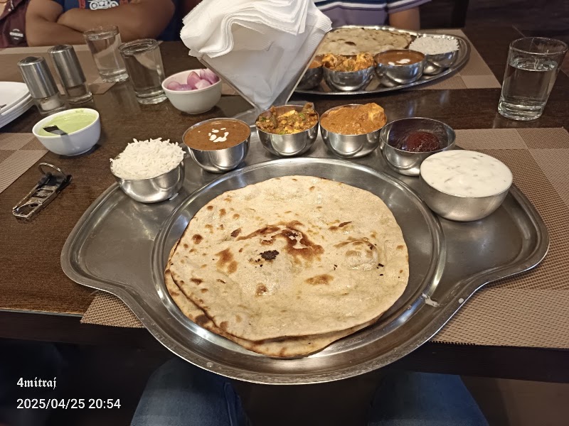 THE GRILLS, FOOD JUNCTION - THE GRILLS, FOOD JUNCTION Huda Complex SCO No. 6 1st Floor Opposite siddheshwar chowk, Prem Nagar, Sector 11, Gurugram, Haryana 122001, India