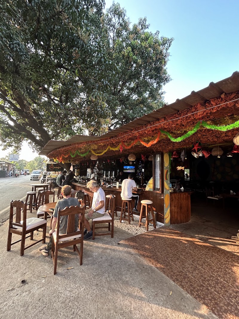 Mango Tree - Mango Tree Vagator Beach Rd, Mendonsa Waddo, Vagator, Anjuna, Goa 403509, India