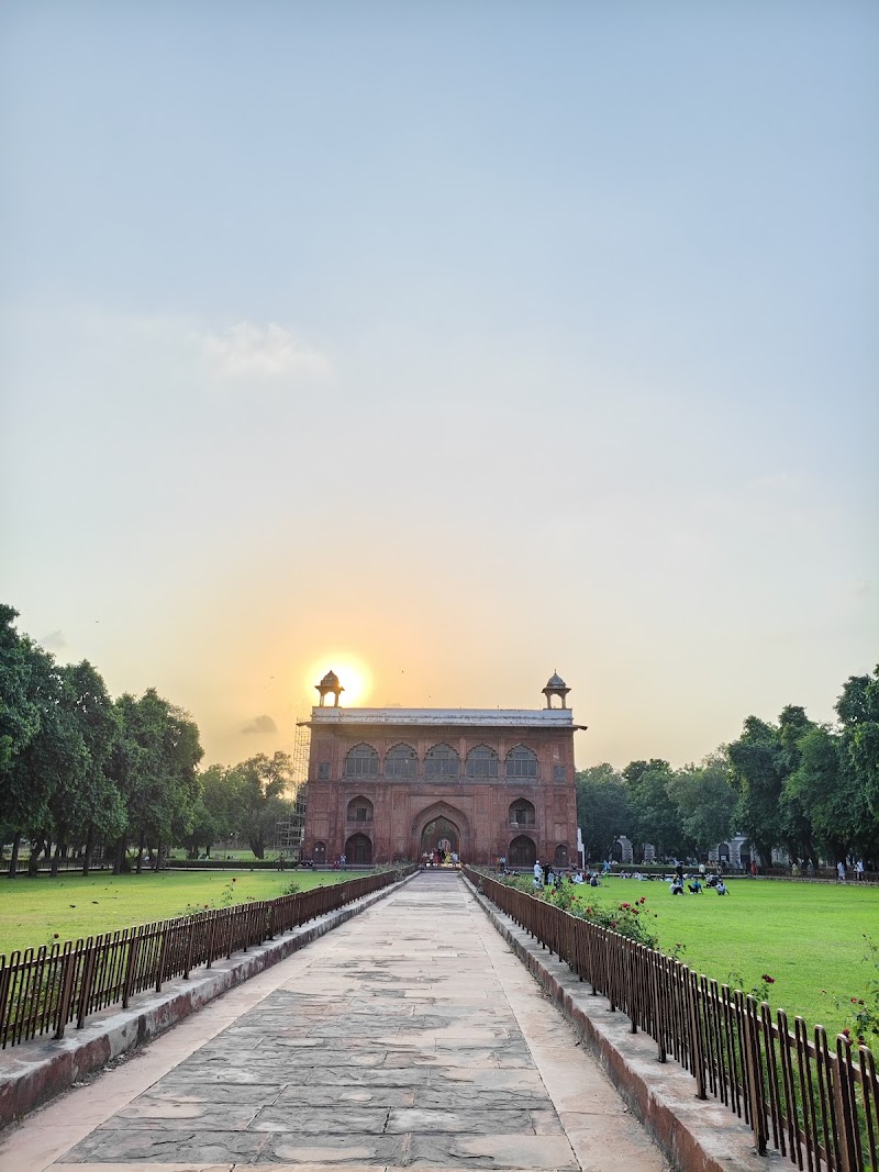 Hotel Chanchal Deluxe
