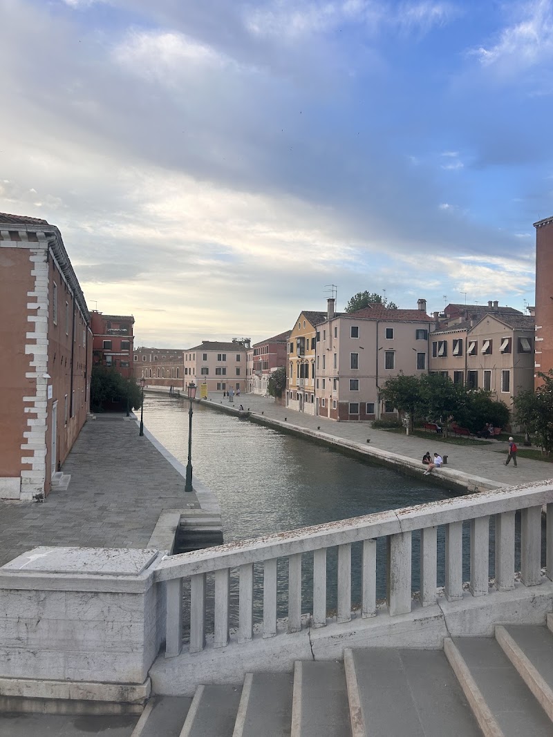 Campo dei Tolentini - Campo dei Tolentini, Santa Croce, 203, 30135 Venezia VE, Italy