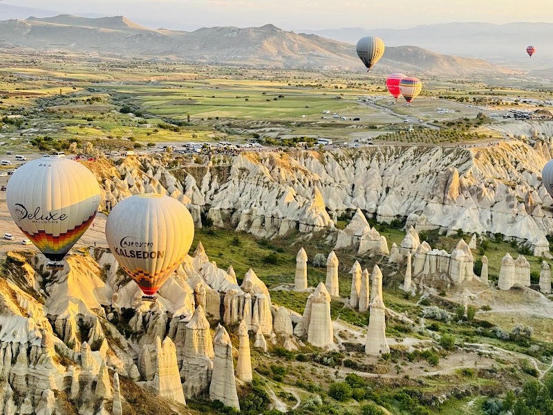 Royal Balloon - Cappadocia - Royal Balloon - Cappadocia, Avcılar Mahallesi, Dutlu Sk. No:9, 50180 Göreme/Nevşehir Merkez/Nevşehir, Türkiye