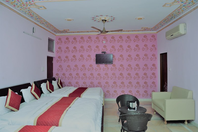Hotel White Palace - Hotel White Palace, 33, Amer Rd, Ramgarhmode, Ganesh Colony, Shankar Nagar, Jaipur, Jaipur Nagar Nigam Area, Rajasthan 302002, India