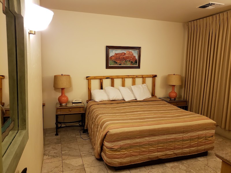 Sedona Village Lodge - Sedona Village Lodge, 105 Bell Rock Plaza, Sedona, AZ 86351, USA