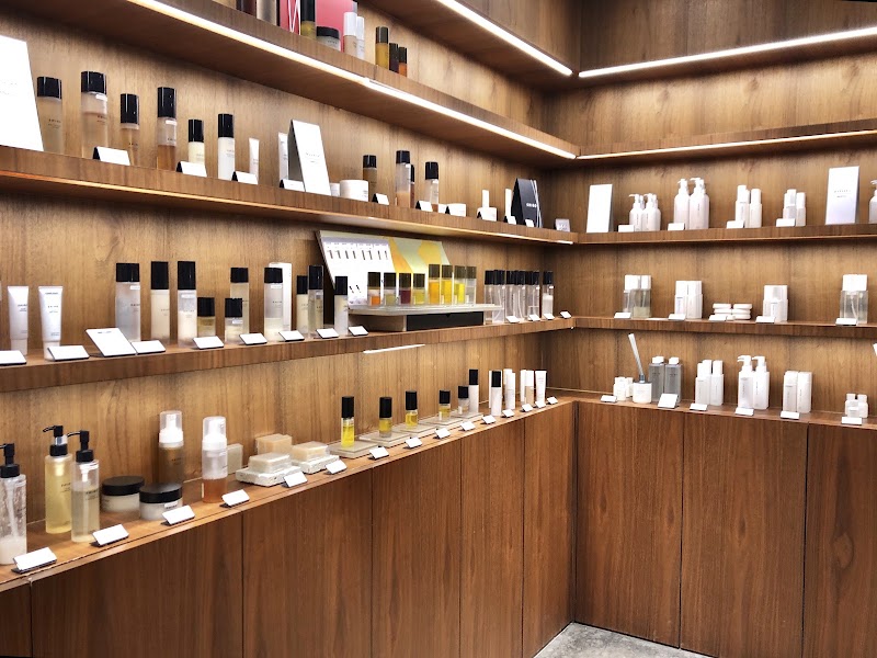 SHIRO ルミネエスト新宿店 - SHIRO ルミネエスト新宿店 Japan, 〒160-0022 Tokyo, Shinjuku City, Shinjuku, 3-chōme−38−１ ルミネエスト新宿 地下１階