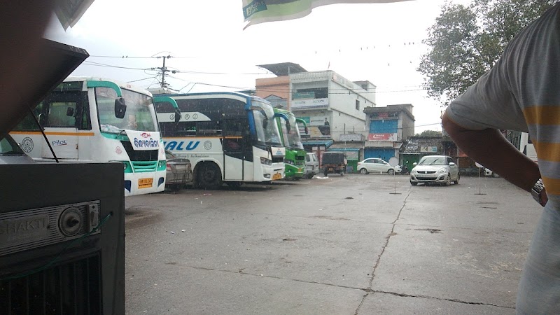 Burla Bus Stand - Burla Bus Stand, FVWJ+VWX, Burla, Odisha 768017, India