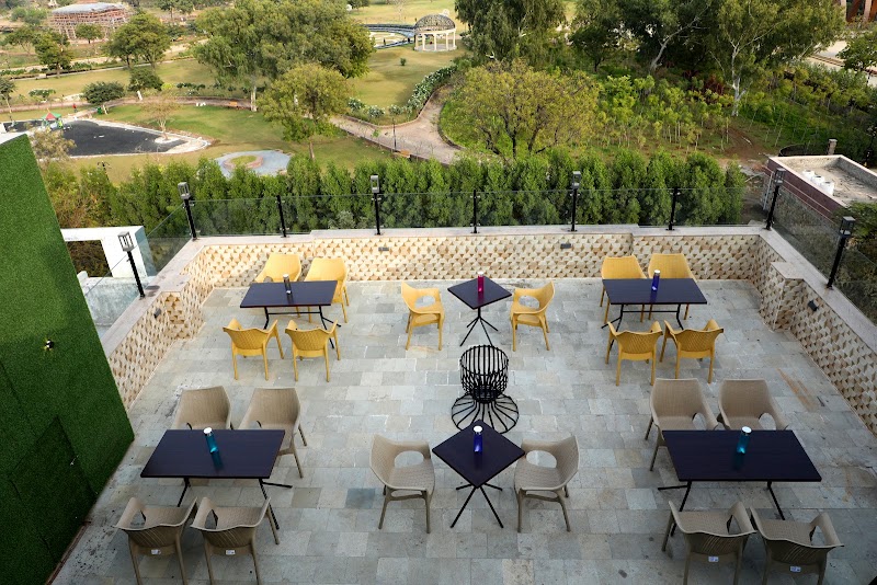 The Porch Cafe & Restaurant