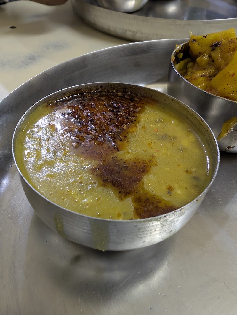Pandit Vaishno Dhaba - Pandit Vaishno Dhaba F26J+PC7, Roshan Pura, Gurugram, Haryana 122001, India