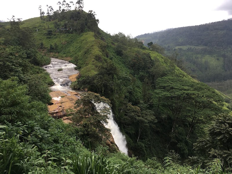 Devon Falls - Devon Falls, XJ2J+H26, Nawalapitiya - Dimbula Rd, Dimbula, Sri Lanka