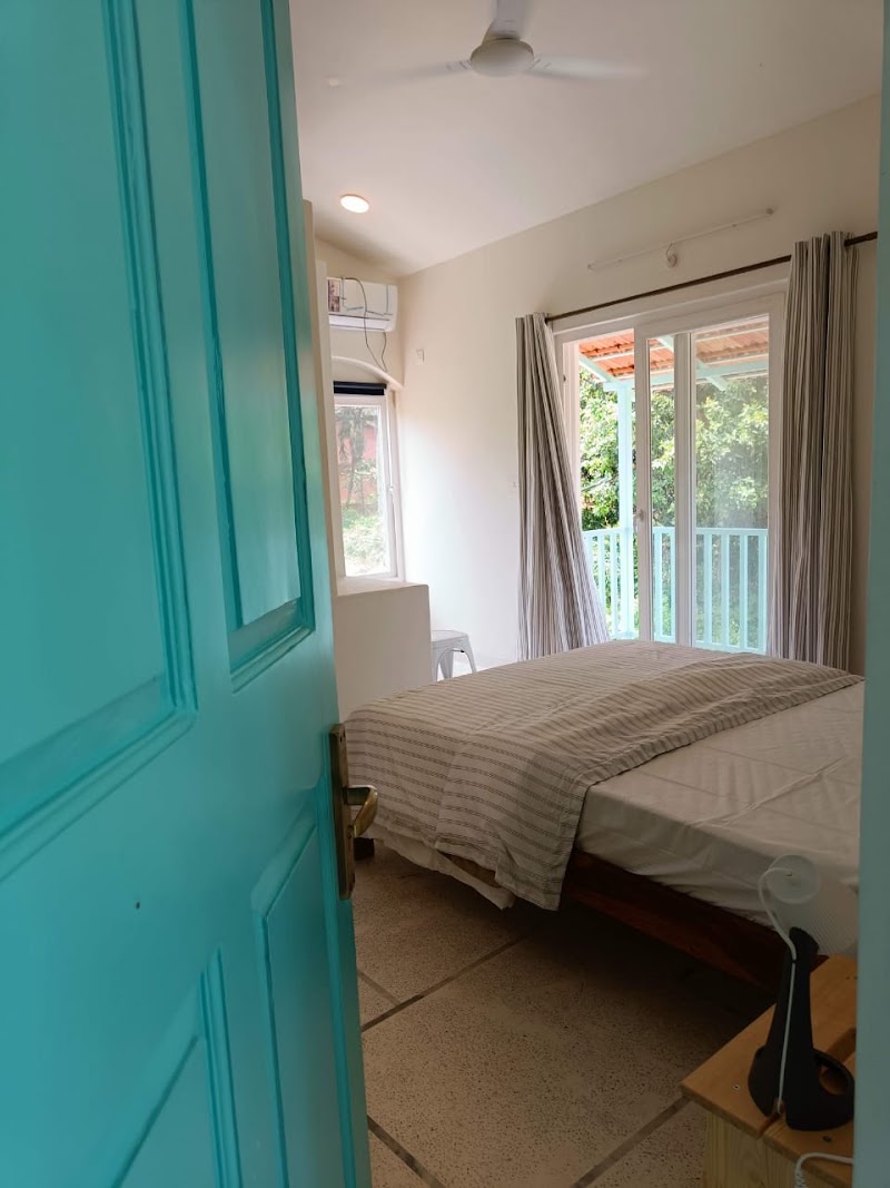 Beseco Bed and Breakfast - Beseco Bed and Breakfast, House no. 140, 1, Sernabatim Benaulim Rd, Ambeaxir, Benaulim, Goa 403708, India