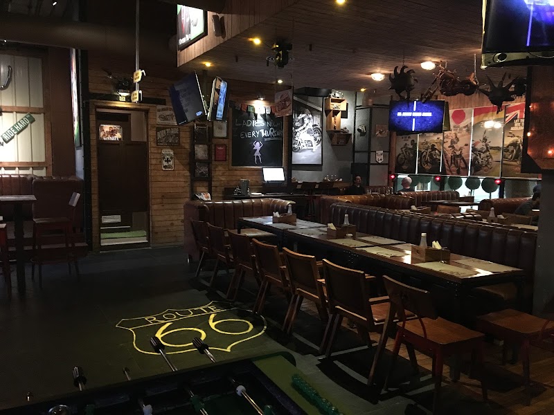 The Biker's Cafe - Classic ( Brewpub) - The Biker's Cafe - Classic ( Brewpub) Ground Floor, Palm Spring Plaza PSP, The Palm Springs, 12, Golf Course Rd, DLF Phase 5, Sector 54, Gurugram, Haryana 122009, India