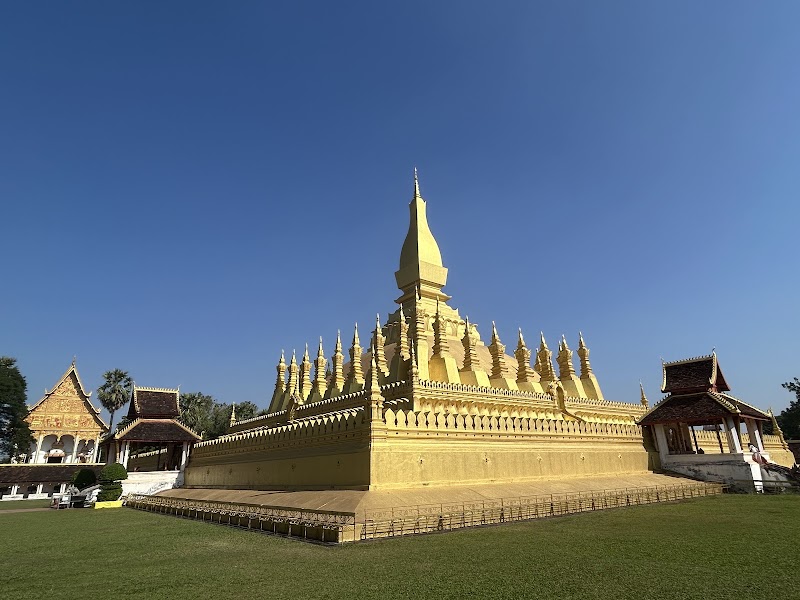 That Dam Stupa - That Dam Stupa, 140 ຖະໜົນສາມແສນໄທ, Vientiane, Laos