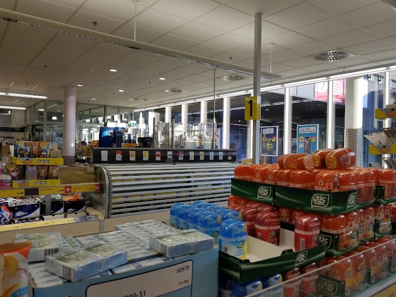 ALDI SUISSE - ALDI SUISSE, Bernstrasse 164, 3052 Zollikofen, Switzerland