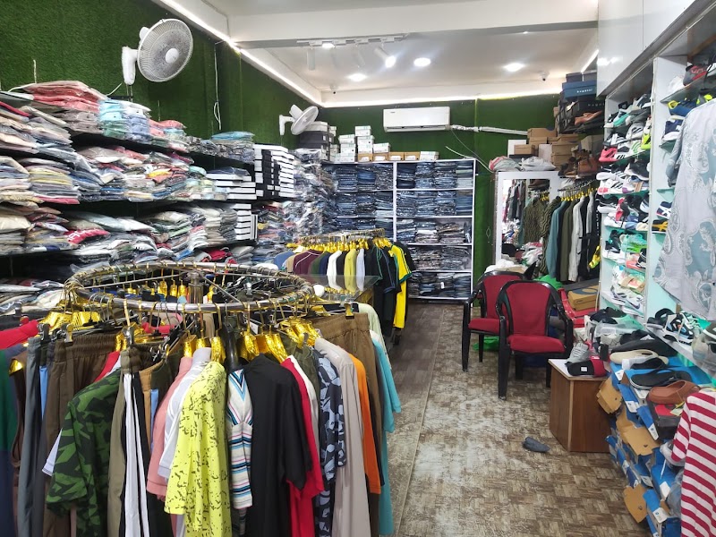 Surplus Vns - Surplus Vns, C. 19/15-1 AB, Fatman Rd, near Agrawal Sanitary, Badshahbag mod, Ramakanth Nagar, Sigra, Varanasi, Uttar Pradesh 221002, India