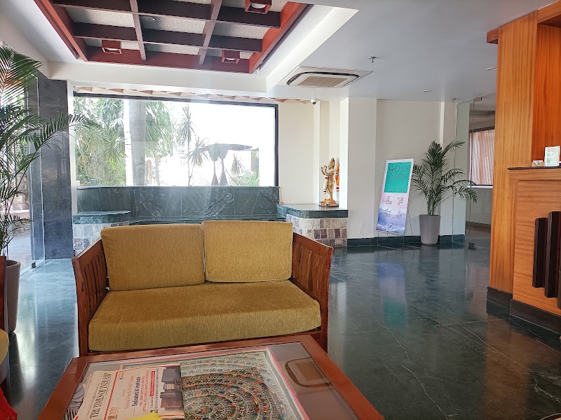 Holy River Hotel - Holy River Hotel Laxman Jhula Rd, Tapovan, Rishikesh, Jonk, Uttarakhand 249192, India